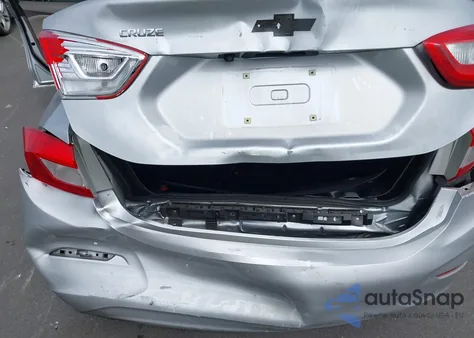 2017 Chevrolet Cruze Ls Auto z USA, uszkodzony, nr VIN 1G1BC5SM2H7146991